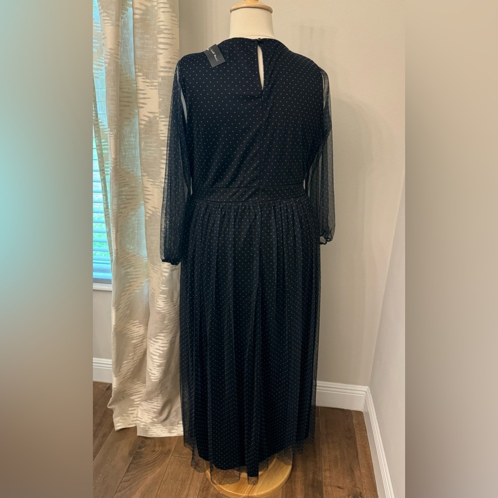 2x Plus Dress 🖤 - Picture 5 of 6